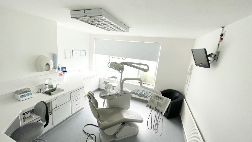 About us Face Dental